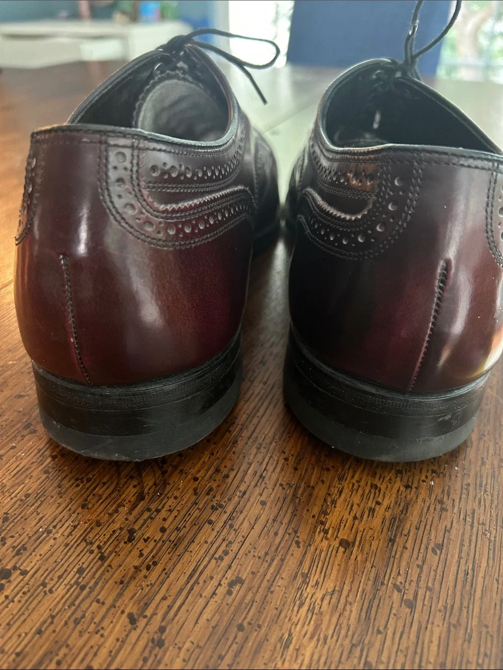 Florsheim Men's Burgundy Wingtip Oxfords Size 15D